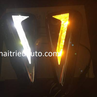 đèn led gầm cho xe camry 2017