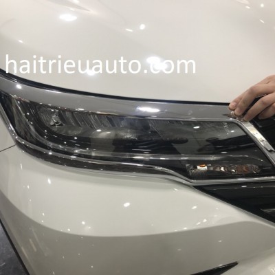 viền đèn trước xe toyota Rush