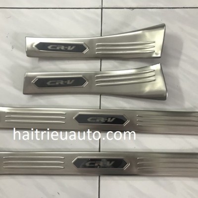 nẹp bước chân trong xe honda CRV 2018