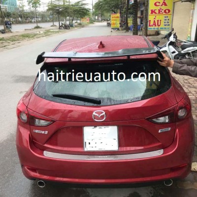đuôi gió thế thao cho xe mazda 3 hatchback 