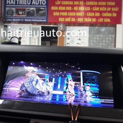 Màn hình android theo xe BMW 523i 2011