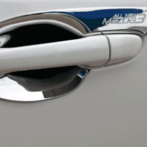 Chén cửa Mazda 3
