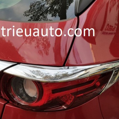 viền đèn sau xe mazda cx5 2018
