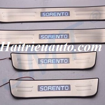 Nẹp bước chân có đèn Kia Sorento