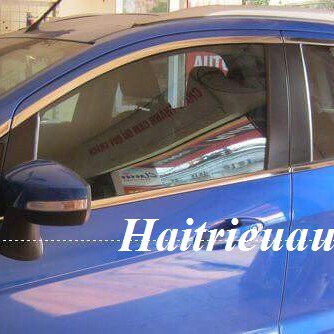 Nẹp chân kính xe Ecosport