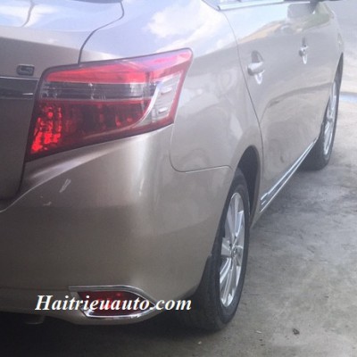 Viền đèn gầm sau Toyota Vios 2016