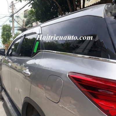 Vè che mưa Fortuner 2017