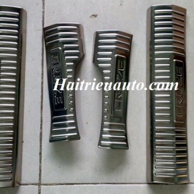 Nẹp bước chân trong Cruzu