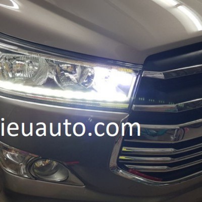 độ đèn led cho xe innova 2017