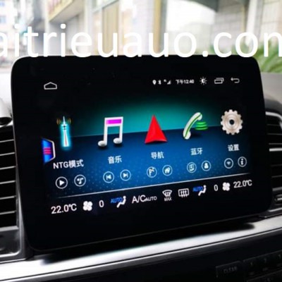 M&agrave;n h&igrave;nh android theo xe Mercedes V220
