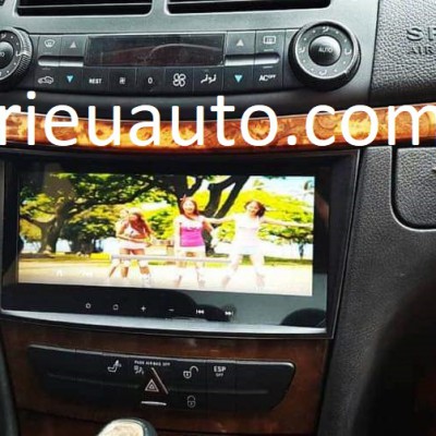 M&agrave;n h&igrave;nh android cho Mercedes E 2008