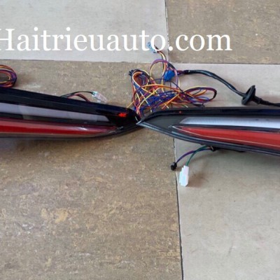  đ&egrave;n hậu nguy&ecirc;n bộ xe toyota fortuner