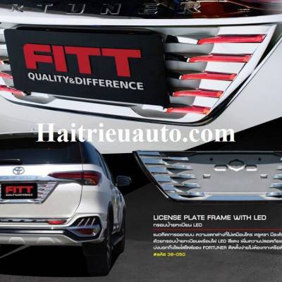 Ốp biển số Fortuner 2017 c&oacute; đ&egrave;n led h&agrave;ng th&aacute;i