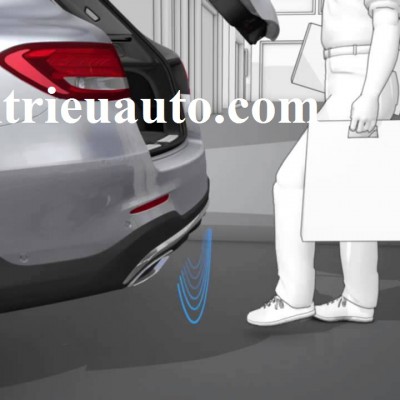 Đ&aacute; cốp tự động cho Mercedes GLC