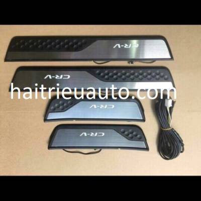 nẹp bước ch&acirc;n c&oacute; đ&egrave;n led honda CRV 2018