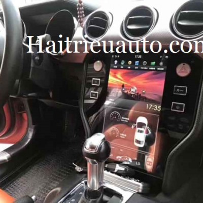 M&agrave;n h&igrave;nh android tesla theo xe Ford Mustang