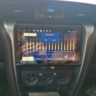 màn hình android  theo xe fortuner