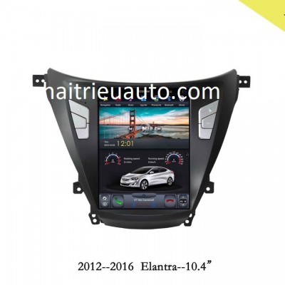 m&agrave;n h&igrave;nh tesla theo xe elantra 2013