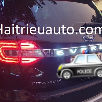 Đèn led cốp sau xe Ford Everest