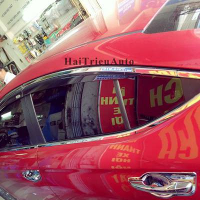 Vè che mưa cao cấp chi xe elantra