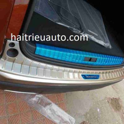 nẹp chống trầy cốp xe Peugeot 3008