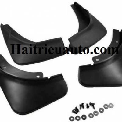 chắn b&ugrave;n cho xe Hyundai Verna