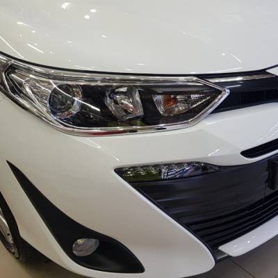 viền đèn trước cho xe toyota vios 2018