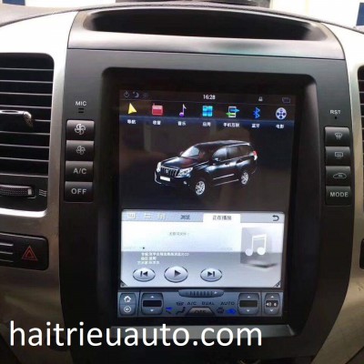 M&agrave;n h&igrave;nh tesla theo xe Toyota Land Cruiser Prado 2002-2009