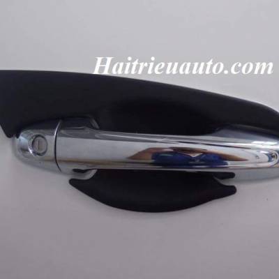 Chén cửa đen cho Hilux 2017