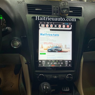 M&agrave;n h&igrave;nh tesla theo xe Lexus GS 300