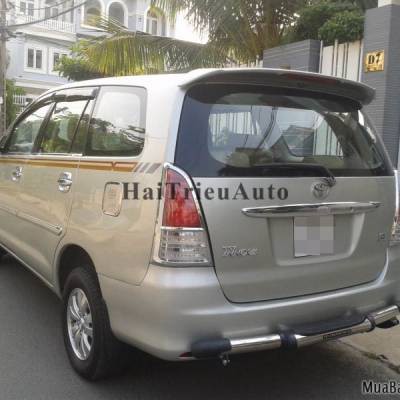 Viền đèn sau cho xe innova 2012