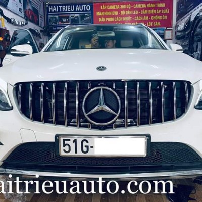 Mặt ca lăng độ mẫu GT theo xe Mercedes GLC