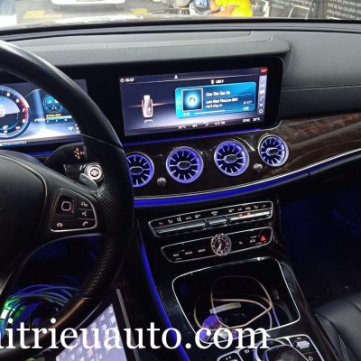 Cửa gió Turbine đèn LED theo xe Mercedes E250