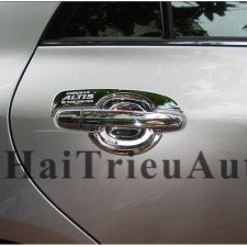 Chén cửa xe toyota altis