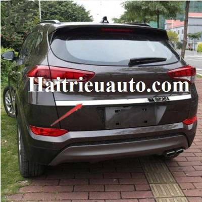 Ốp tay mở cốp sau xe Hyundai Tucson