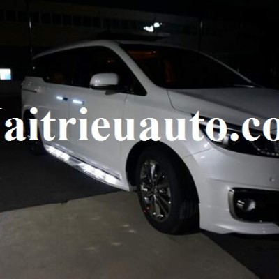 tay cửa c&oacute; đ&egrave;n led theo xe sedona