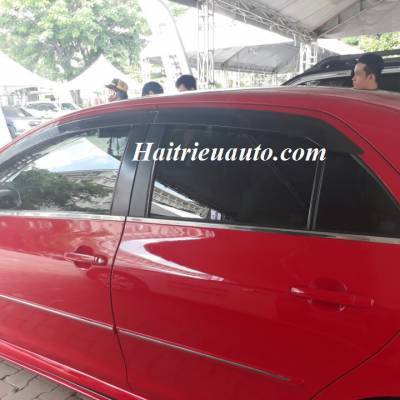 Vè che mưa đen Vios 2017