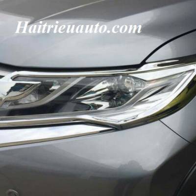Viền đ&egrave;n trước Mitsubishi Pajero Sport