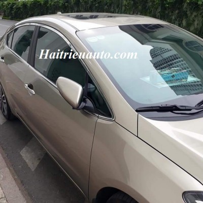 Viền khung k&iacute;nh Cerato