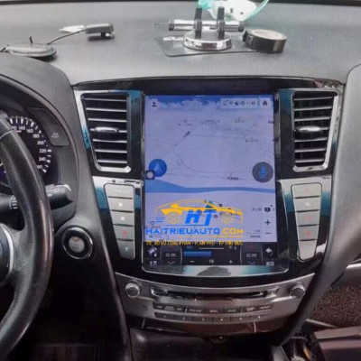 M&agrave;n h&igrave;nh tesla xe Infiniti QX60