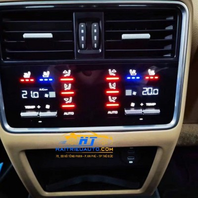 M&agrave;n h&igrave;nh điều ho&agrave; sau xe Porsche cayenne