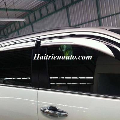 Che mưa bạc Thailand Pajero Sport