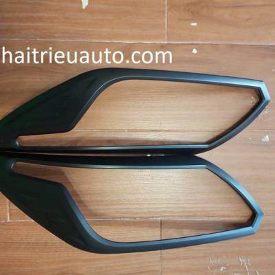 viền đèn trước cho xe colorado