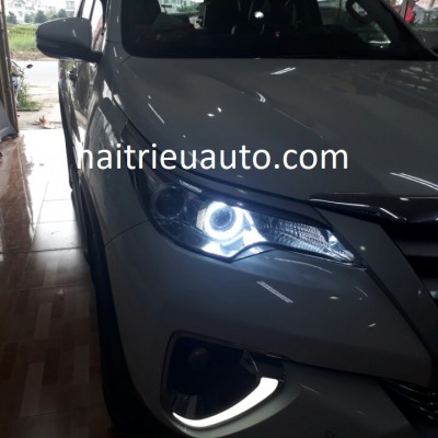 độ đèn led cho xe fortuner 2017