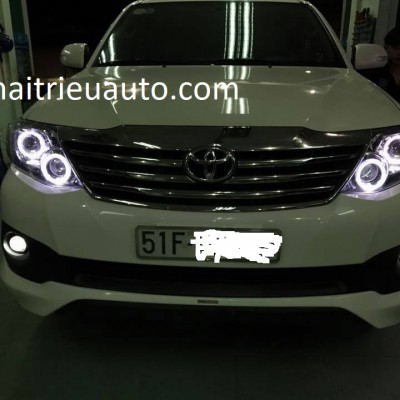 độ đ&egrave;n xenon cho xe fortuner