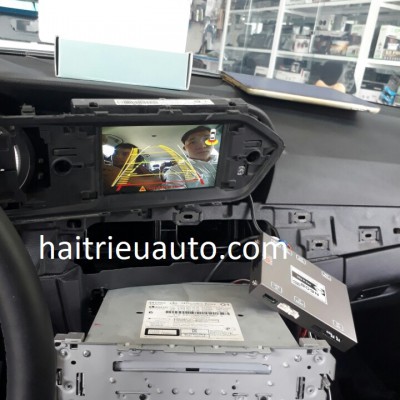 Lắp camera l&ugrave;i cho xe Mercedes C300 