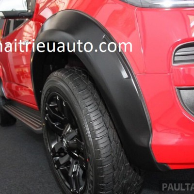ốp cua lốp cho xe CHEVROLET COLORADO
