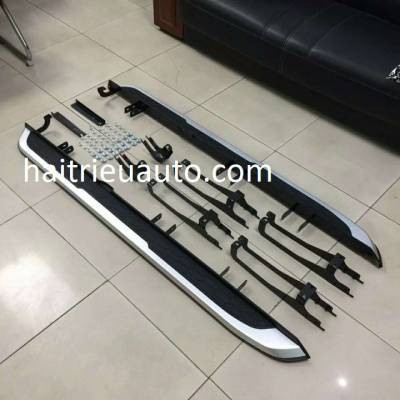 bệ bước ngo&agrave;i theo xe honda CRV 2018