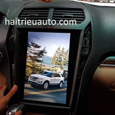 màn hình tesla cho xe Ford Explorer