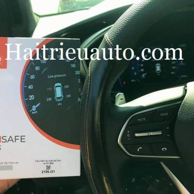 Cảm biến áp suất lốp hiện thị trên taplo xe Hyundai Santafe 